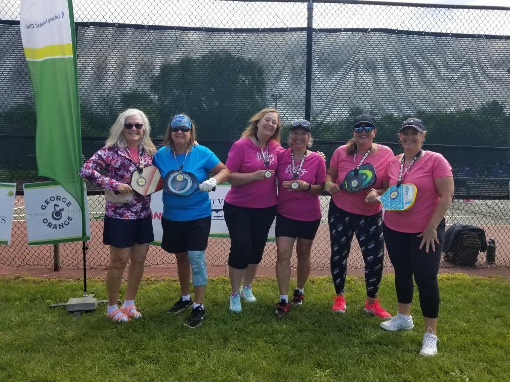 Team building on the pickleball court